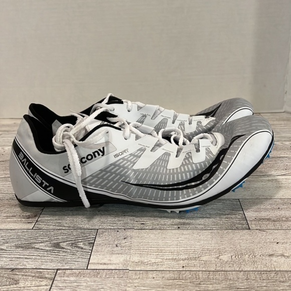 Saucony Ballista Men Size 11.5‎ White Black Running Track Field Cleat Sneaker